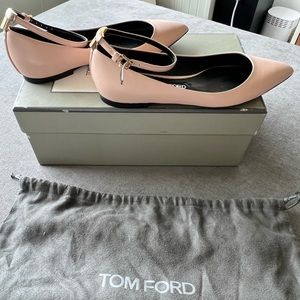 NWT Tom Ford Nude Ballerina Flats Size 37